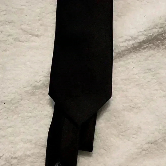 Perry Ellis Portfolio Tie - Picture 1 of 5